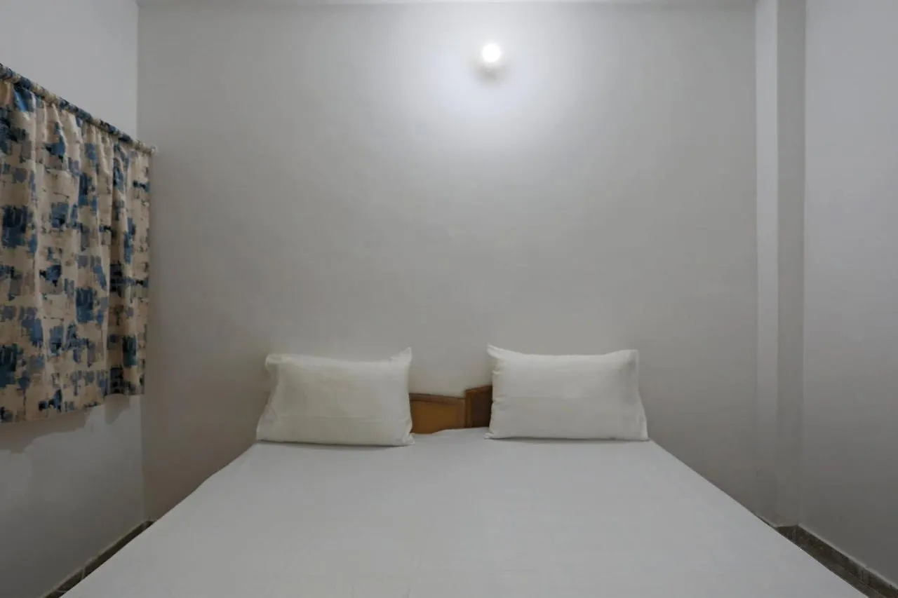 Spot On 46088 Hotel Black Gurgáon